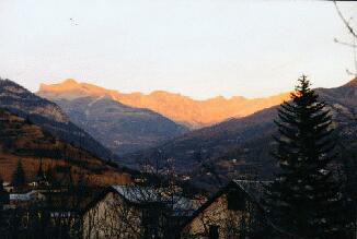 Villars.jpg (24111 octets)
