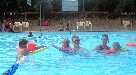 A moi le boudin (Achille, Diane, Fred, Bulle et Léonard à la piscine d'Annot)
